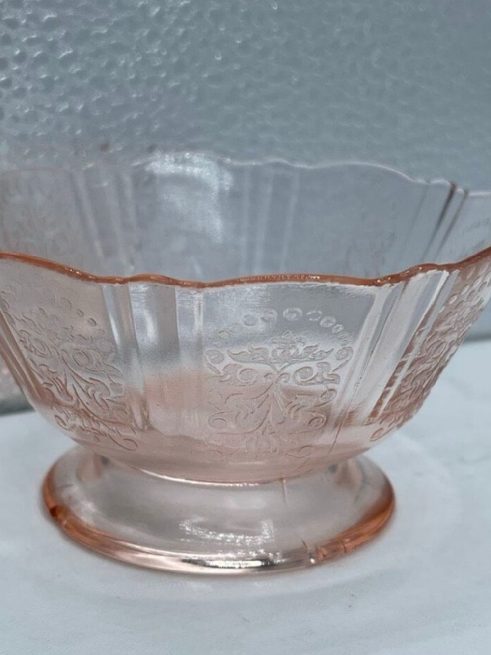 Pressed Glass Footed Dessert Bowl in Soft Pink - Vintage-Inspired